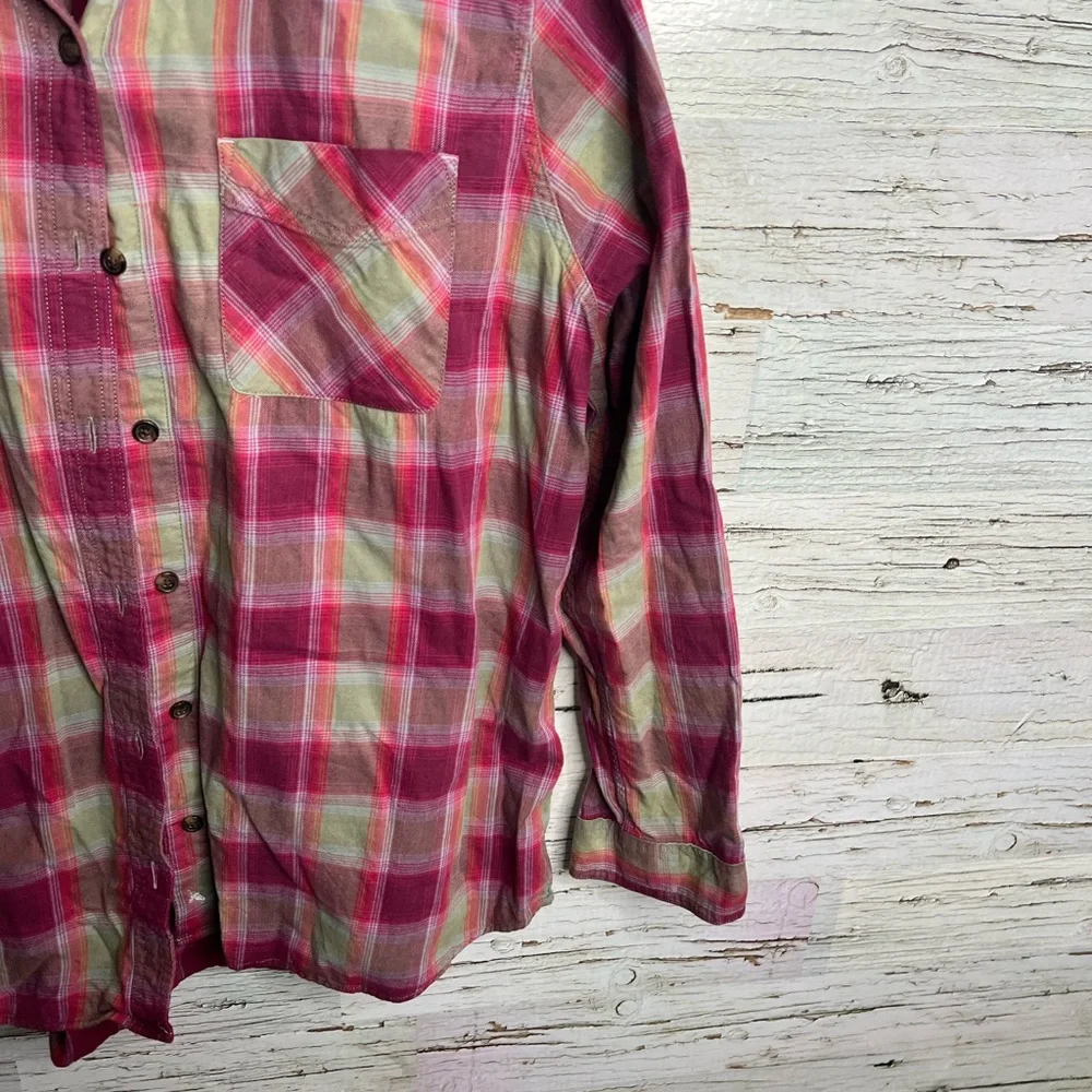 Eddie Bauer pink plaid top shirt button down size large - Picture 3 of 9